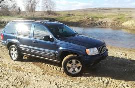 Jeep Grand Cherokee 3.1td i Mercedes Benz E270 cdi