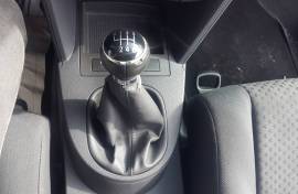 VW TOURAN SO 7 SEDISTA 1.9 TDI 6 BRZINI 2006 GOD.