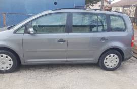 VW TOURAN SO 7 SEDISTA 1.9 TDI 6 BRZINI 2006 GOD.