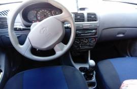 Hyundai Accent 1.3GL odlicen avtomobil 2000 god.