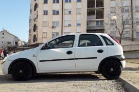 OPEL CORSA C 1.7D 2004 GOD.