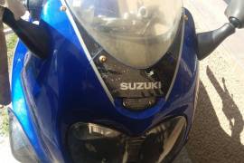 Suzuki Gsx 600