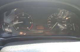 Peugeot 406 2.0 hdi prv sopstvenik 2001 godina