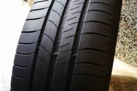 Michelin 205/60 R16