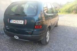 Renault Megane Scenic 2.0 8v 1998 god. moze zamena