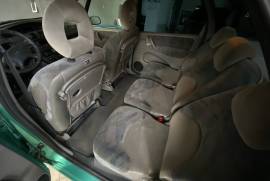 Citroen Xsara Picasso 2.0 HDI 4 novi gumi 2001 godina