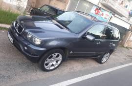 BMW X5 3.0d 2004 godina