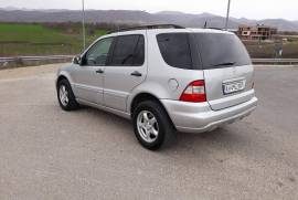 Mercedes ML 270 cdi 2003 god. na bg tabli