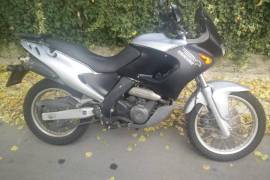 Aprilia Pegaso 650 ie 2004 godina