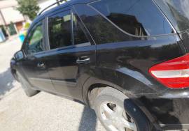 MERCEDES ML 320 CDI 4MATIC 2006 GODINA