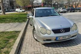 Mercedes C200 benzin/plin 2001 godina