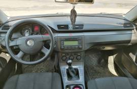 VW Passat 1.9 TDI 105ks 2005 godina