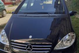 Mercedes A200 2015 godina