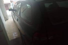 Volvo V40 1.9D 2003 godina