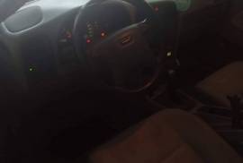 Volvo V40 1.9D 2003 godina