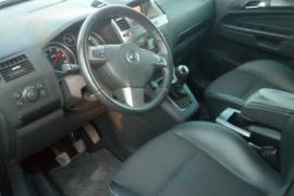 Opel Zafira 1.9 CDTI 2005 godina