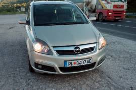 Opel Zafira 1.9 CDTI 2005 godina