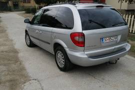 Chrysler Voyager 2.5 cdi 2002 god.