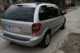 Chrysler Voyager 2.5 cdi 2002 god.